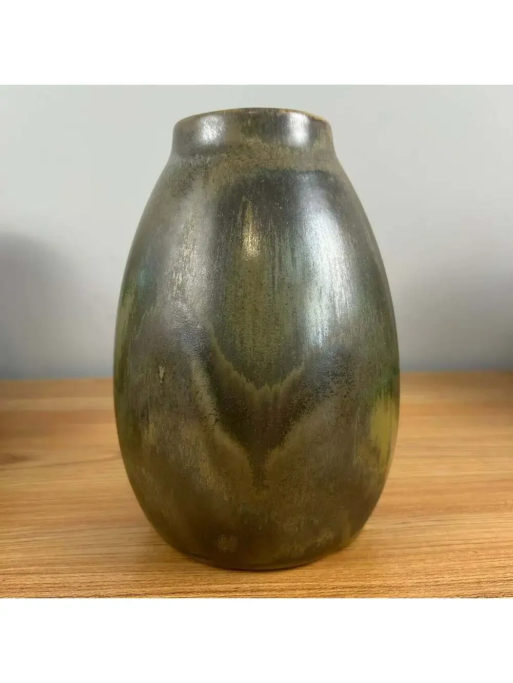 Red Wing Nokomis 1930s Vintage Art Pottery Olive Green Brown Ceramic Vase 206